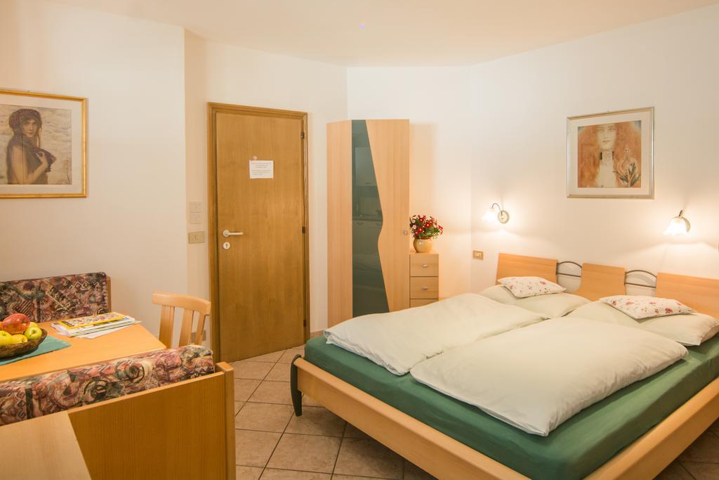 Appartment Plottenbaeck كامبو توريس المظهر الخارجي الصورة